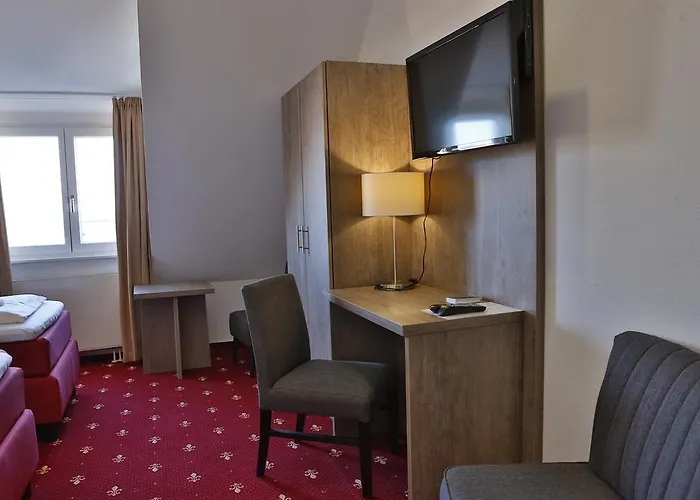 Ξενοδοχείο Maurer 3*